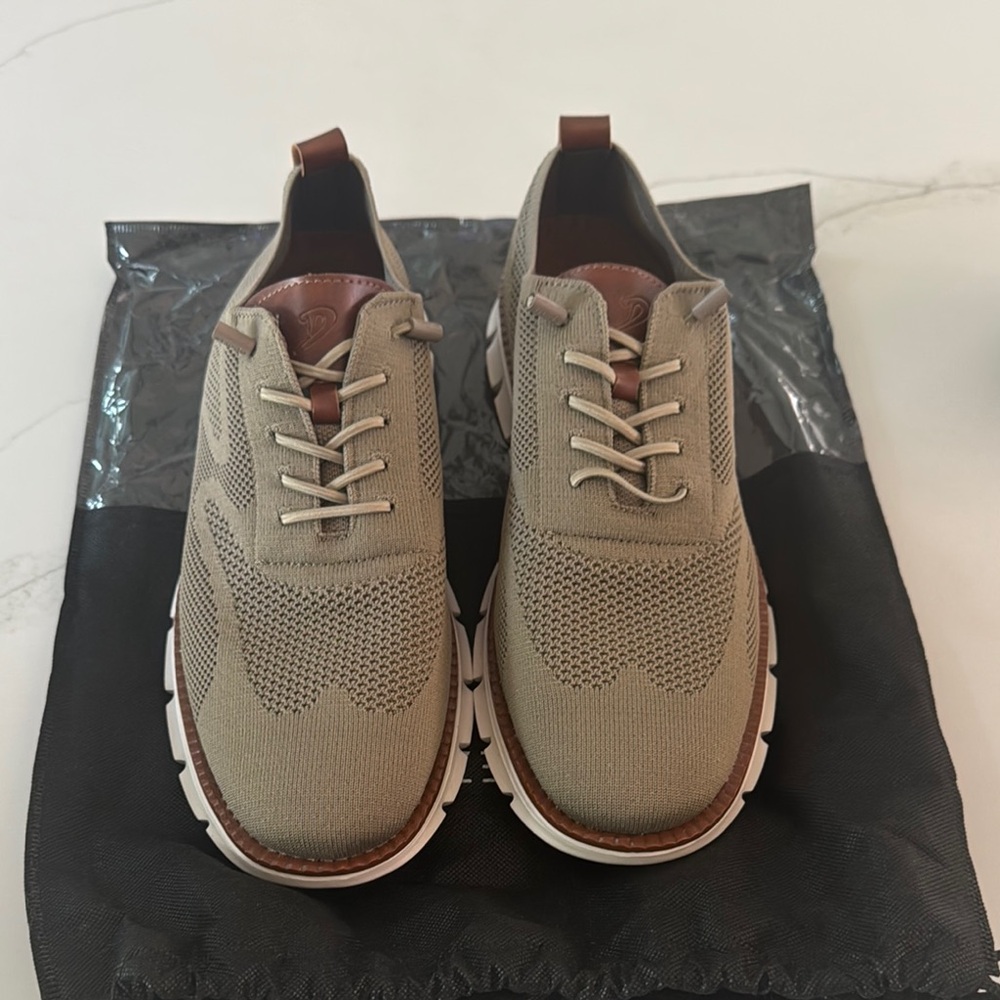 Men's Tan Casual Shoes